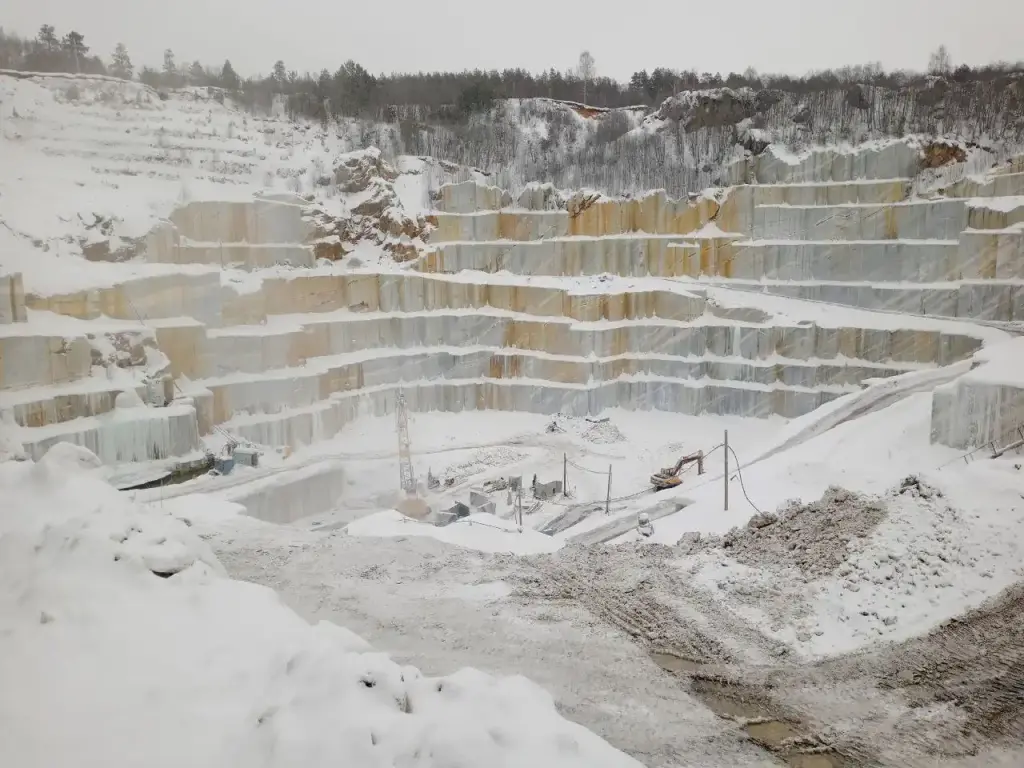 WiKi: мрамор «Уфалей»